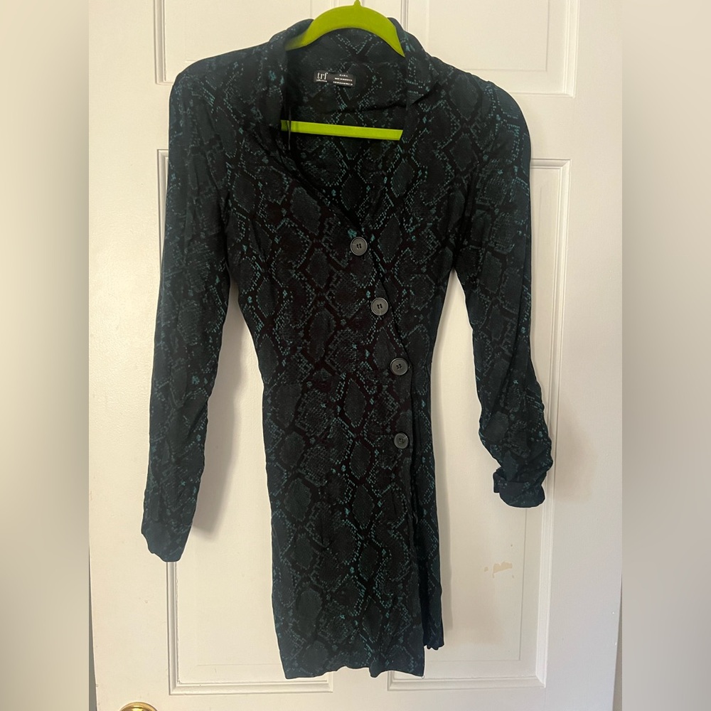 Zara mini black and green snake skin tunic dress